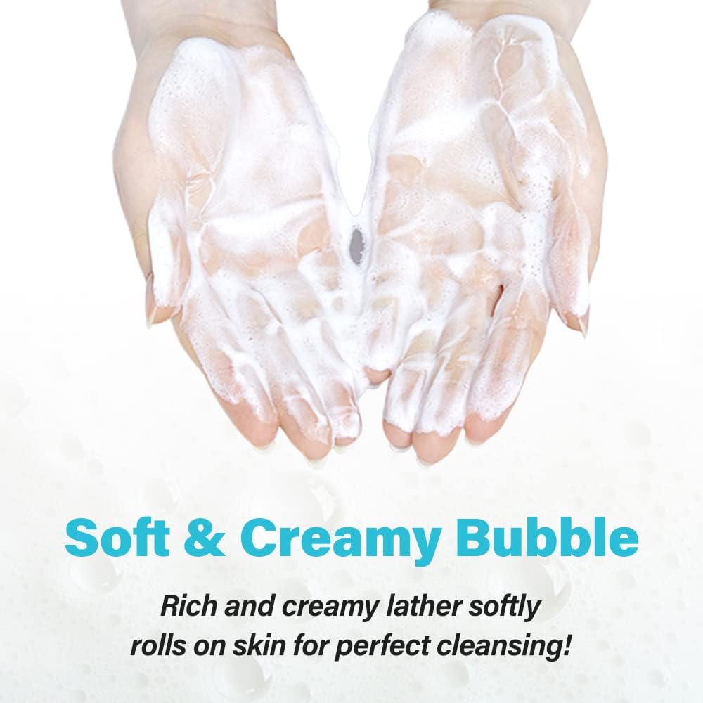 Rich and creamy bubble lather from ETUDE baking powder daily face wash