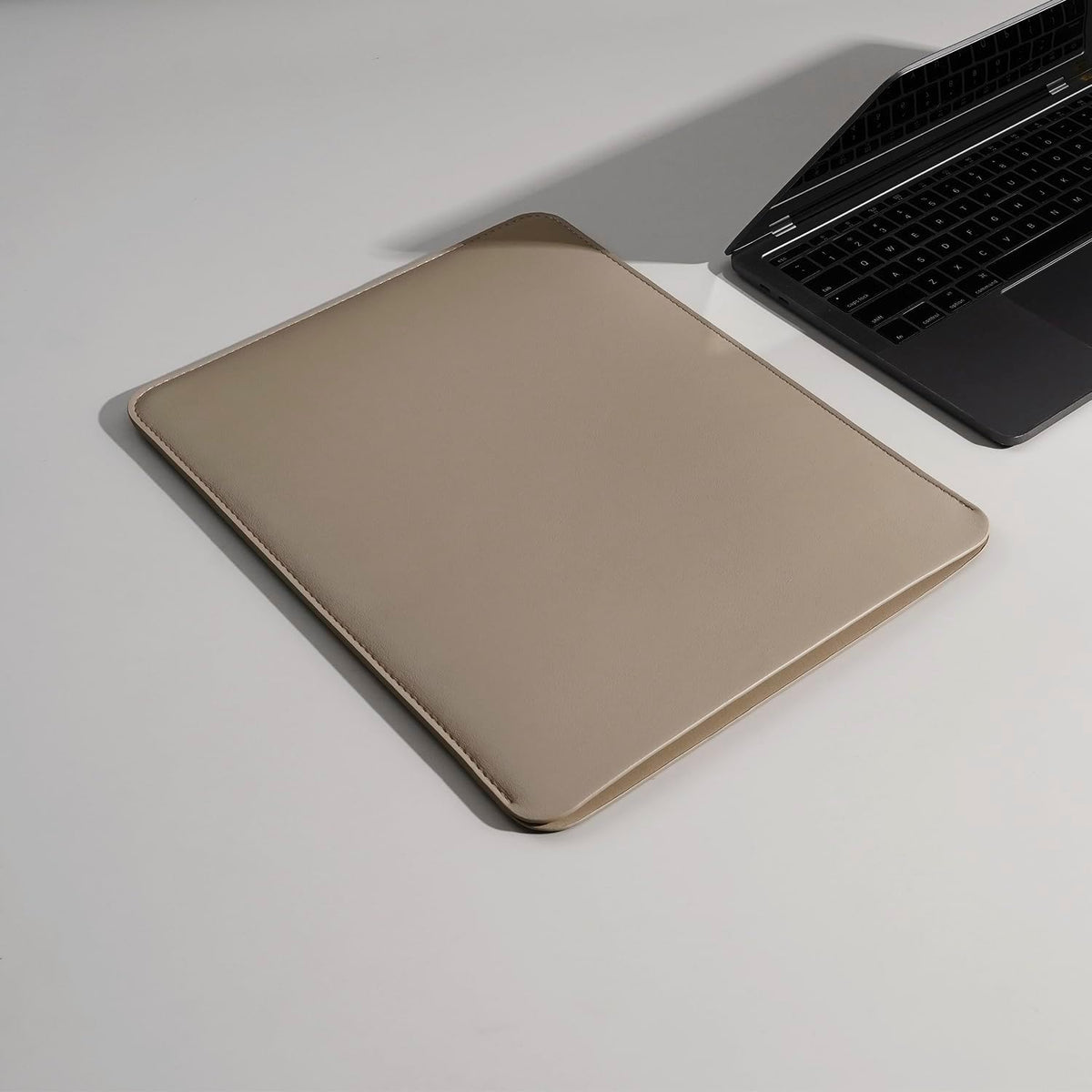 Benfan sleeve compatible with MacBook Pro