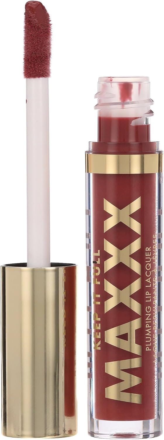 Milani high shine volumizing lip plumper applicator wand closeup