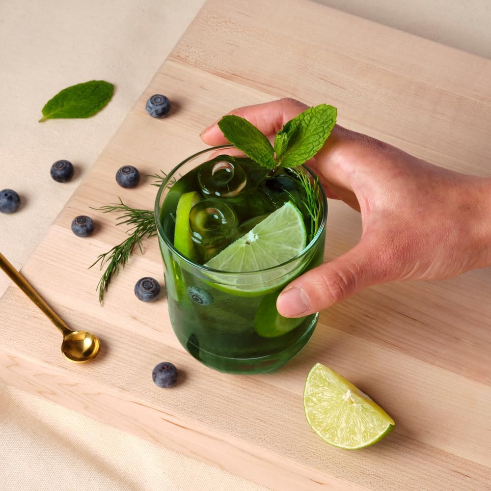 Natures Sunshine Liquid Chlorophyll spearmint oil infused formula showcase