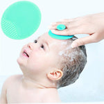 MR LION silicone cleansing pad demonstrating flexibility and texture