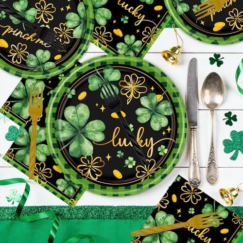 Close up of shamrock pattern on Rakuto disposable party plates
