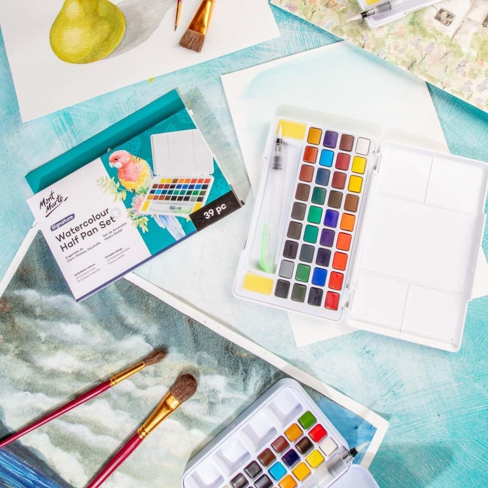 Mont Marte portable watercolour kit angled view of storage tin