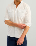 HUK long sleeve outdoor apparel dual chest pockets