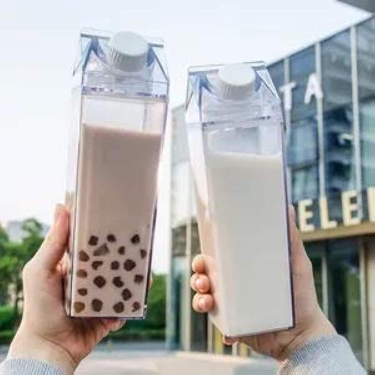 Star-Goods water bottle front view transparent milk carton
