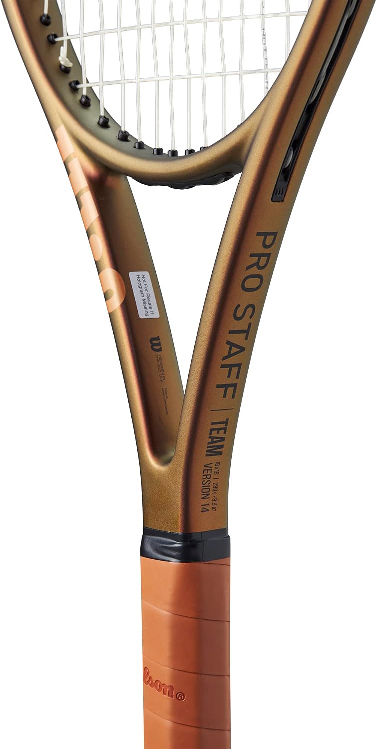 Wilson Pro Staff 97 V14 throat technology view