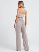 ODODOS casual palazzo pants deep pocket close up