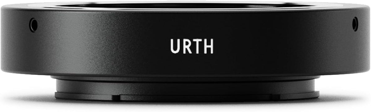 Complete retail packaging and contents for Urth lens mount adapter