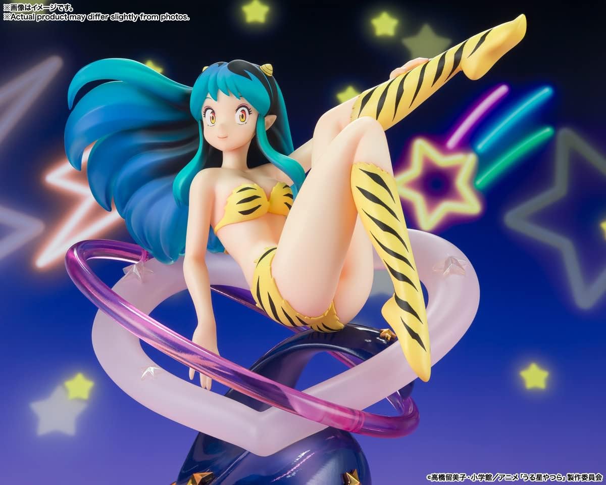 FiguartsZERO Chouette Lum figure starry base detail