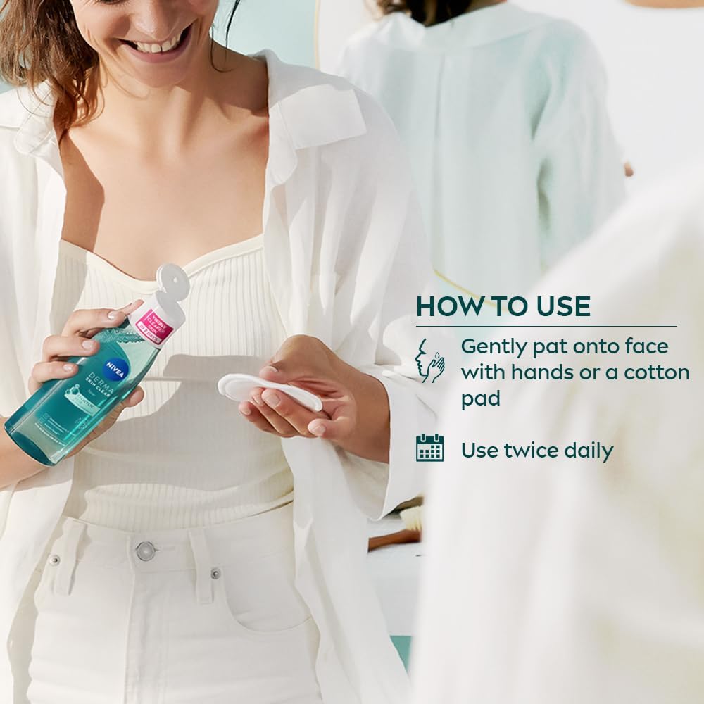 Nivea Derma Skin Clear Toner cap and nozzle design