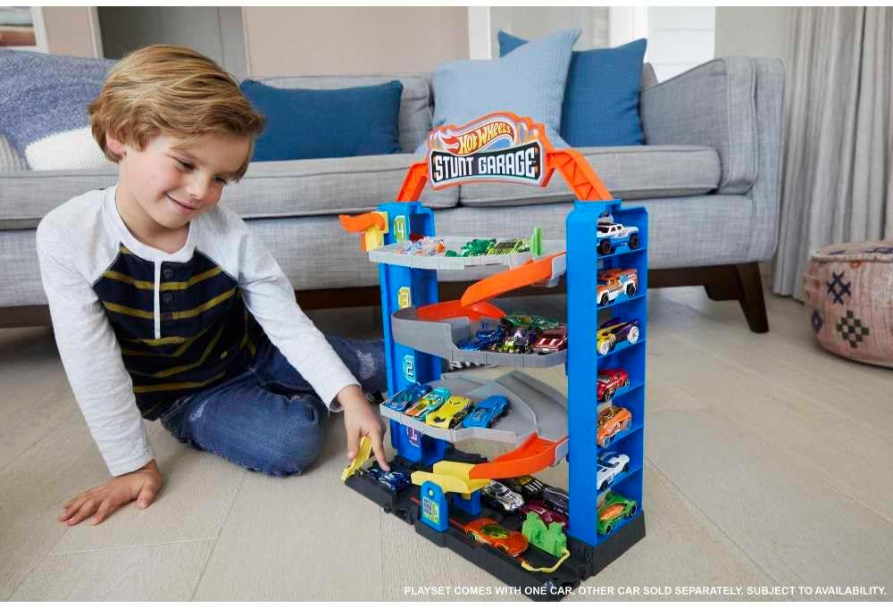 Hot Wheels vertical garage 4-level parking structure