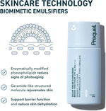Lightweight moisturizing face sunscreen texture swatch on hand
