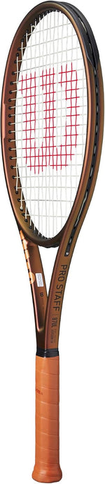 Wilson Pro Staff 97UL V14 tennis racket handle and grip size detail