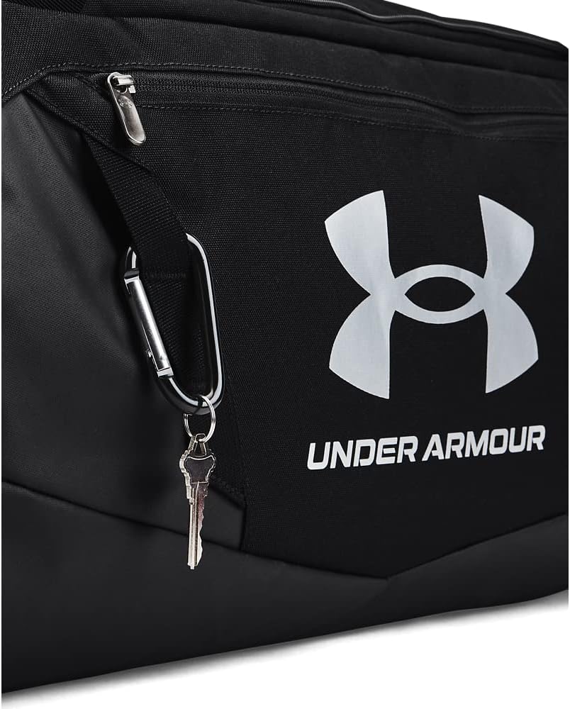 Under Armour Undeniable 5.0 Duffle Bag lifestyle gym setup