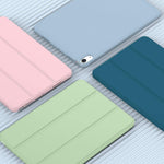 iMieet match green case lifestyle display angle