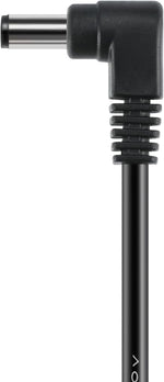 Donner male to male DC power patch cord in use