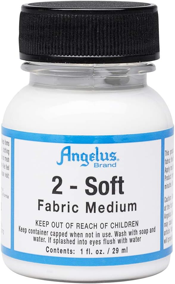 Angelus 4 fluid ounce bottle back view