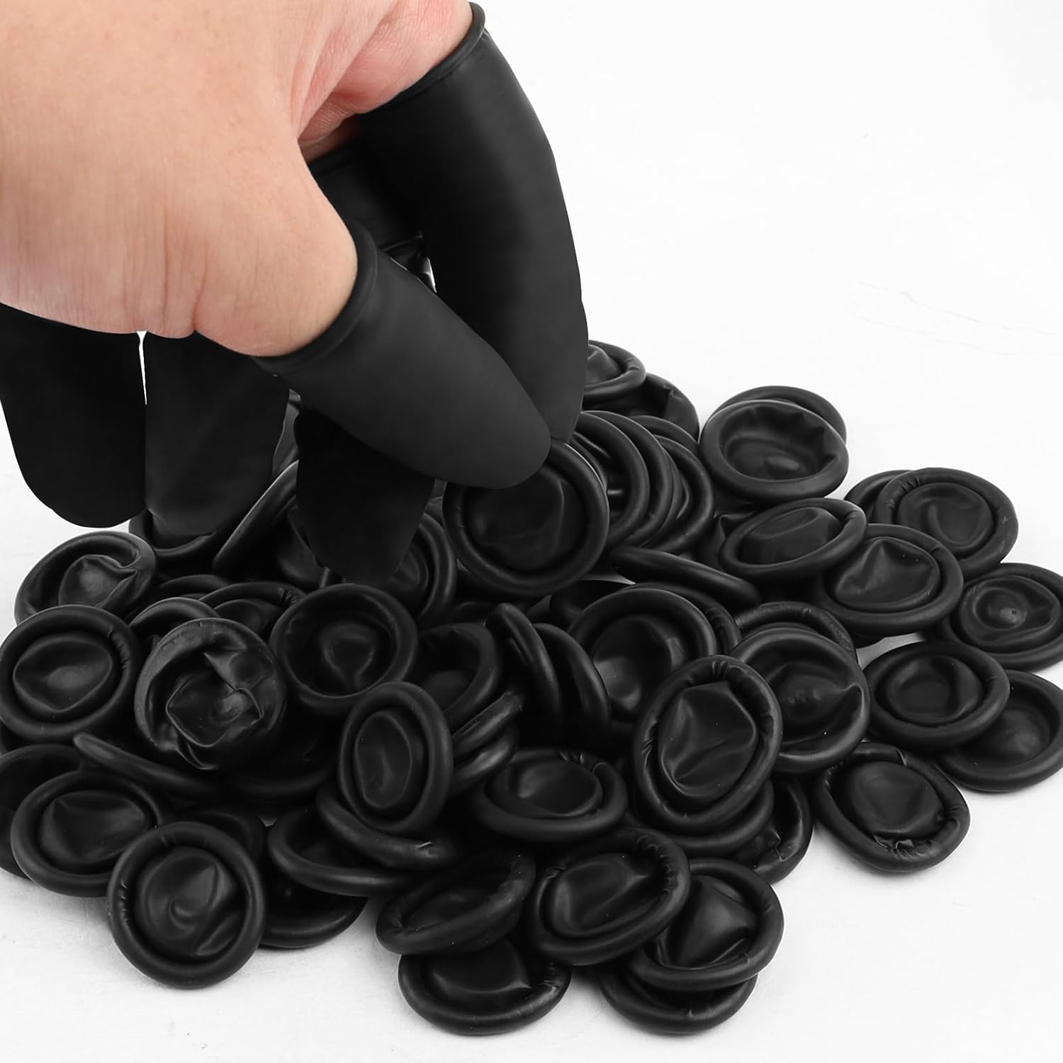 100 Pcs Disposable Silicone Finger Cots & Protectors – Non-Allergenic Black Finger Gloves Fingertips for Beauty, Manicure, Massage & Industrial Use - Image 1