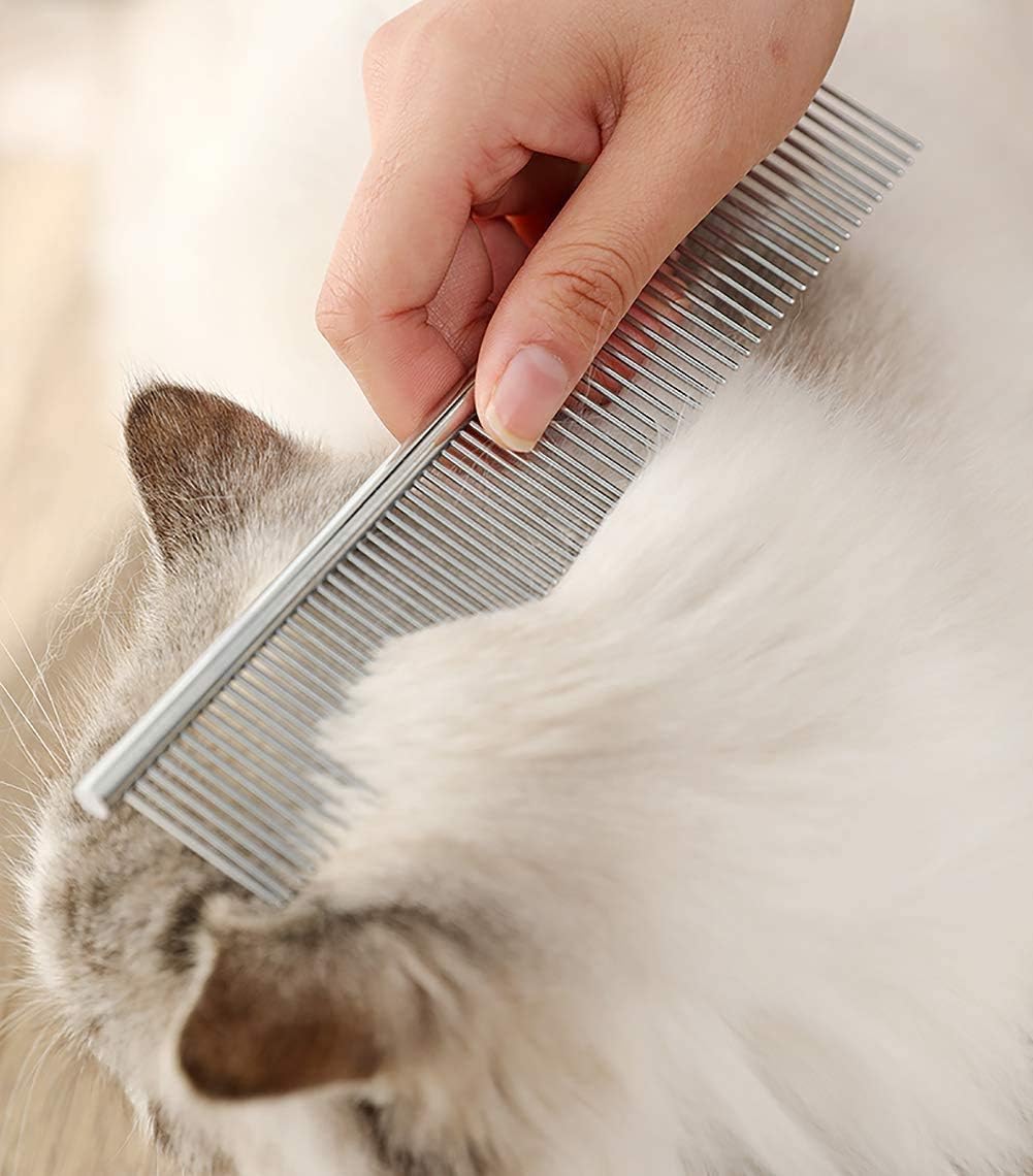 Maxshop cat grooming scissors highlighting the built in handle muffler