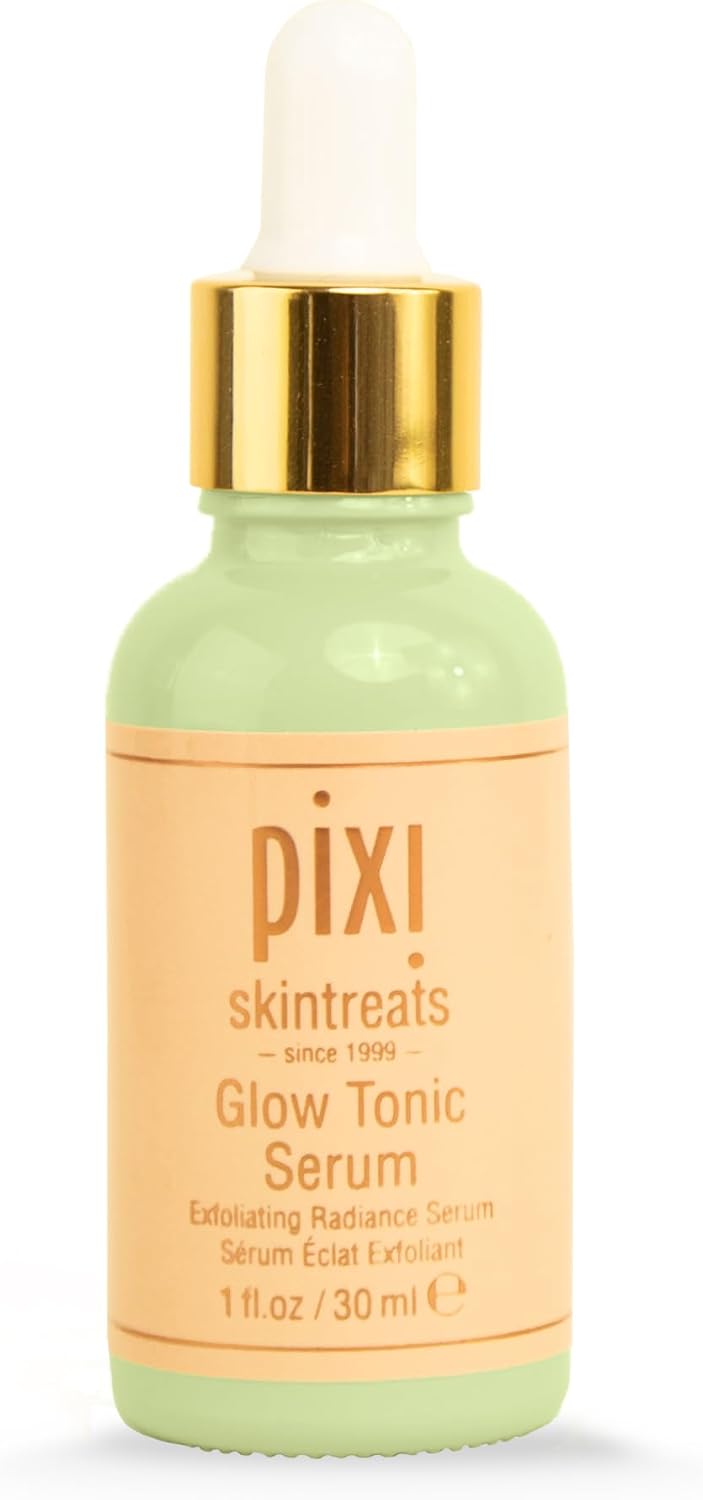 Texture shot of lightweight fast absorbing glycolic acid serum