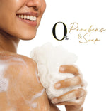 Pears lemon flower extract body wash in hand