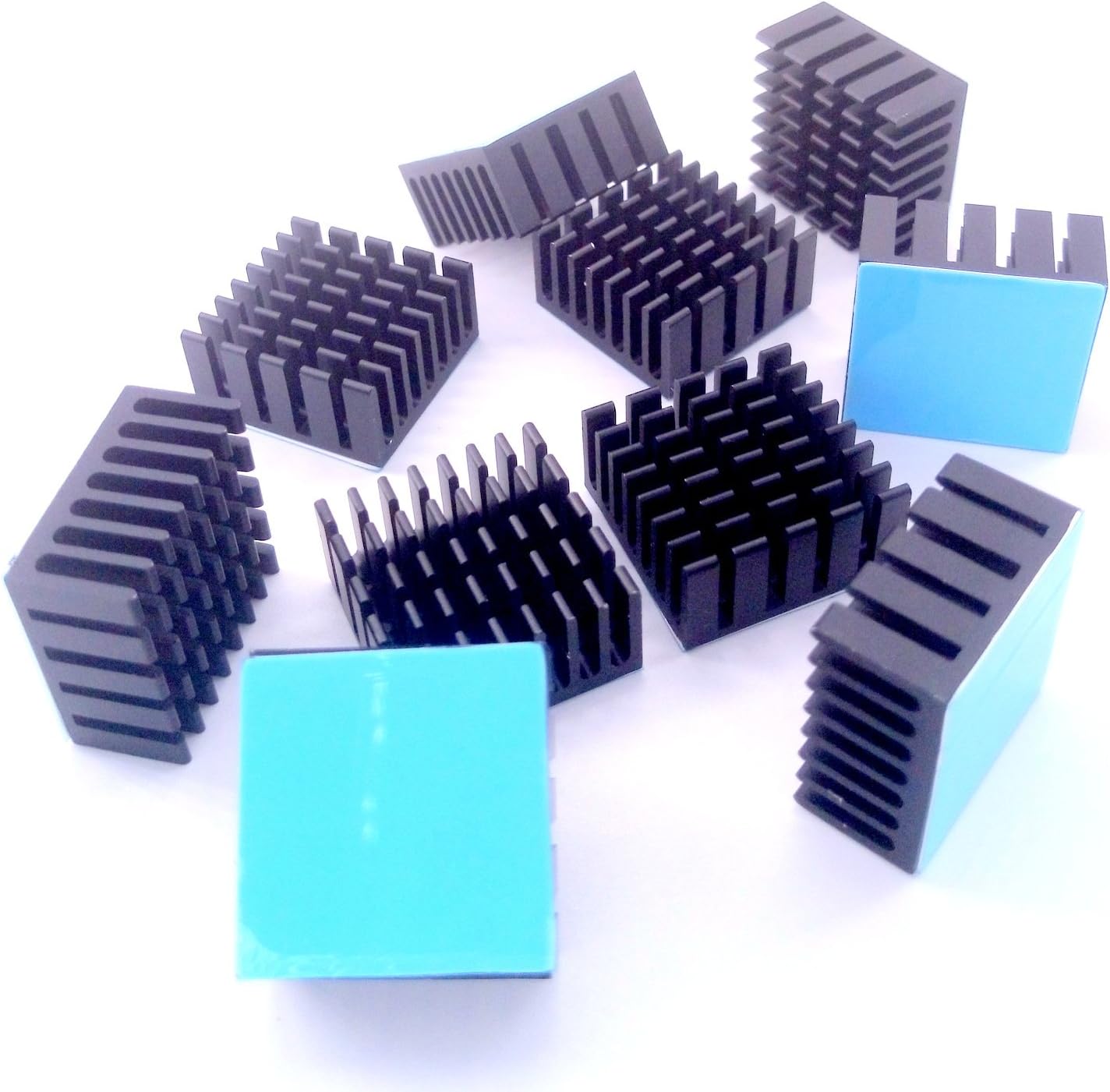 Easycargo 10 Pieces 20mm Aluminum Heatsink Kit front view showcasing slotted cooling fins.