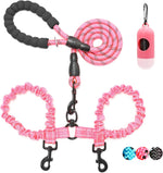 BAAPET double dog leash close up on the heavy duty alloy metal snap hooks.