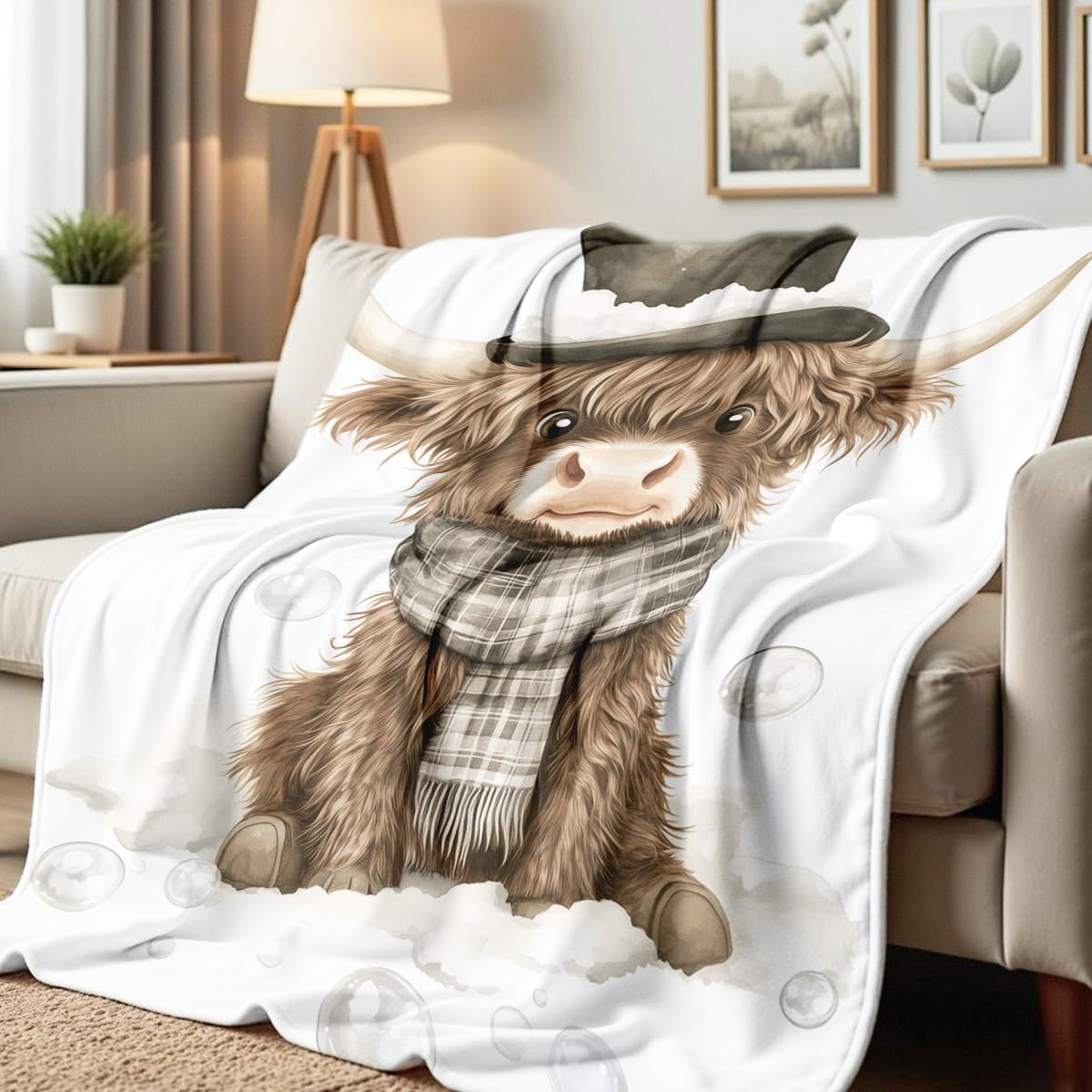 HUNXIAOJ highland cow flannel throw blanket front view showing cute animal print