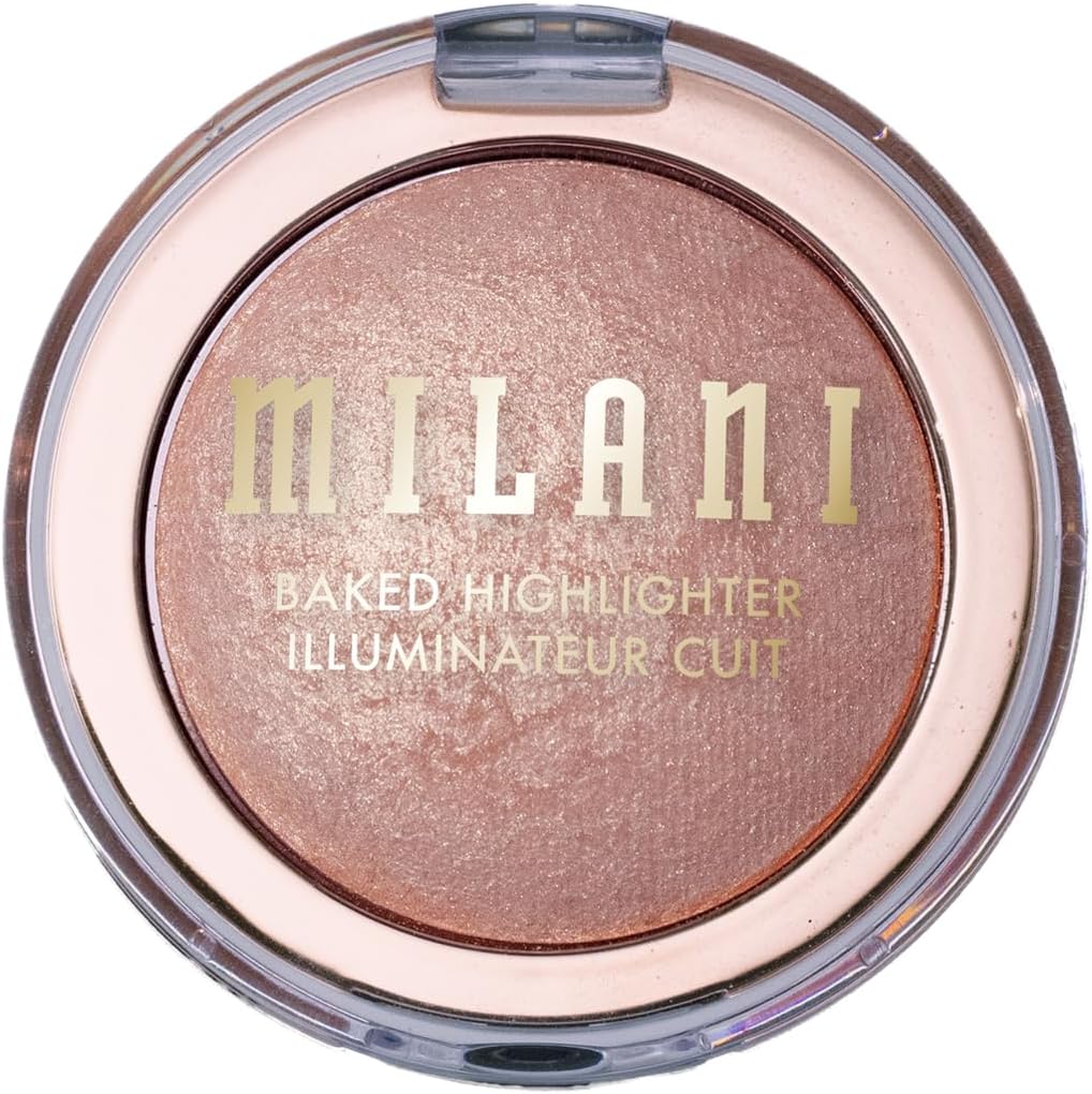 Detailed texture shot of Milani Rosa Italiana baked powder