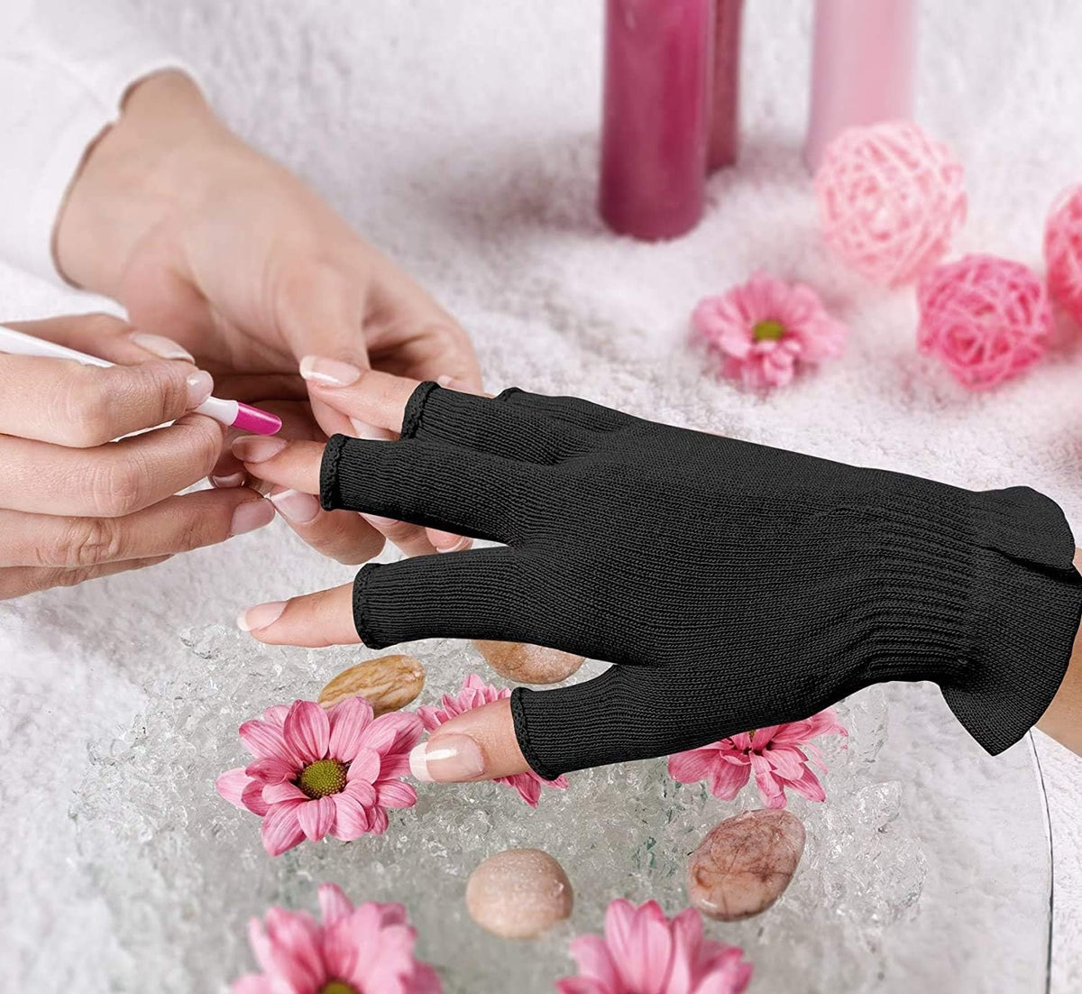 MIG4U moisturizing gloves worn on hands demonstrating flexibility