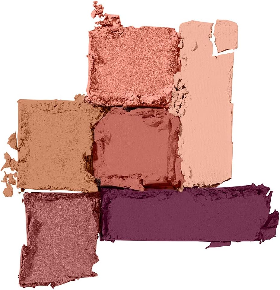 Close up of Maybelline Blushed Avenue eyeshadow texture and pigment