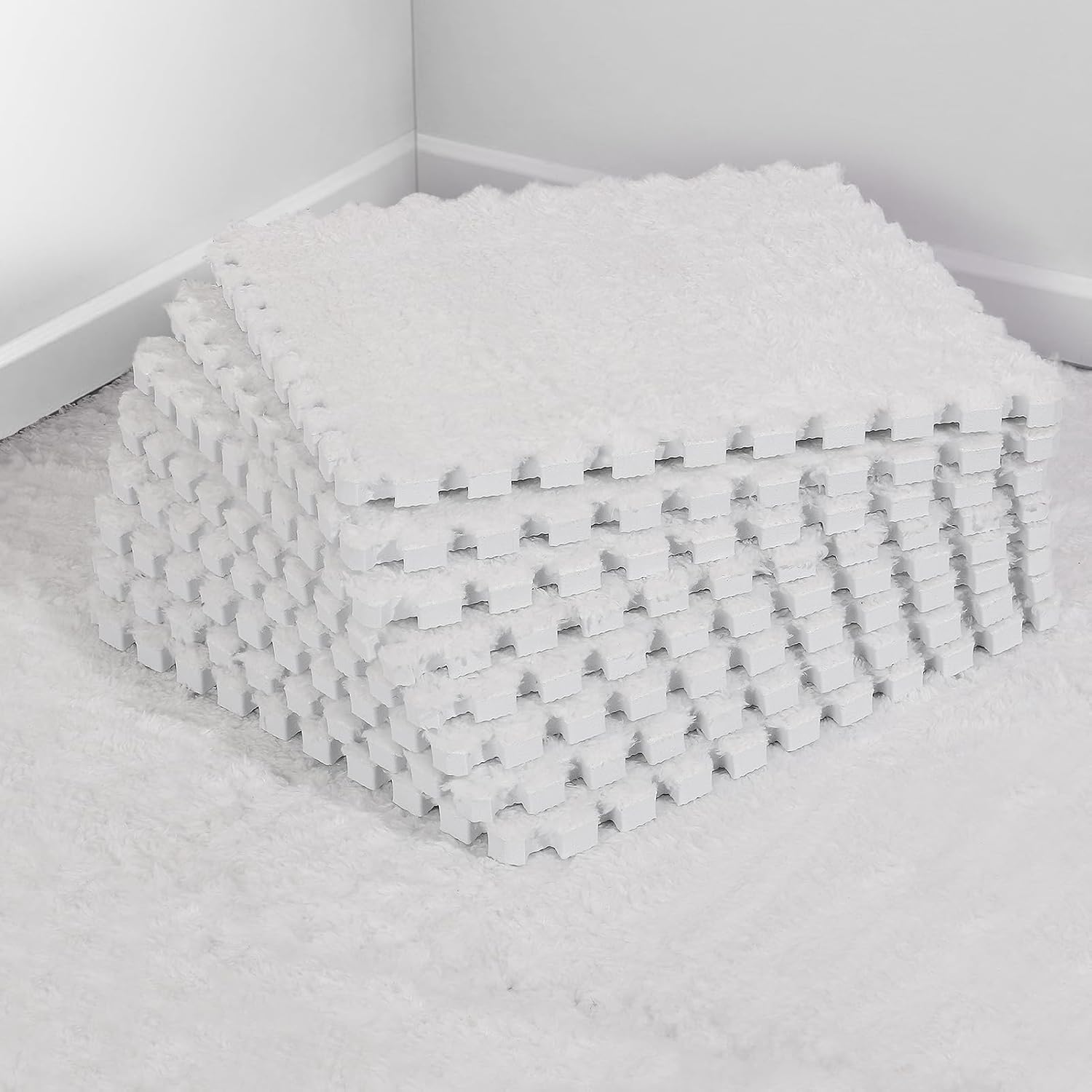 Anphsin thickened plush foam interlocking floor mat front view