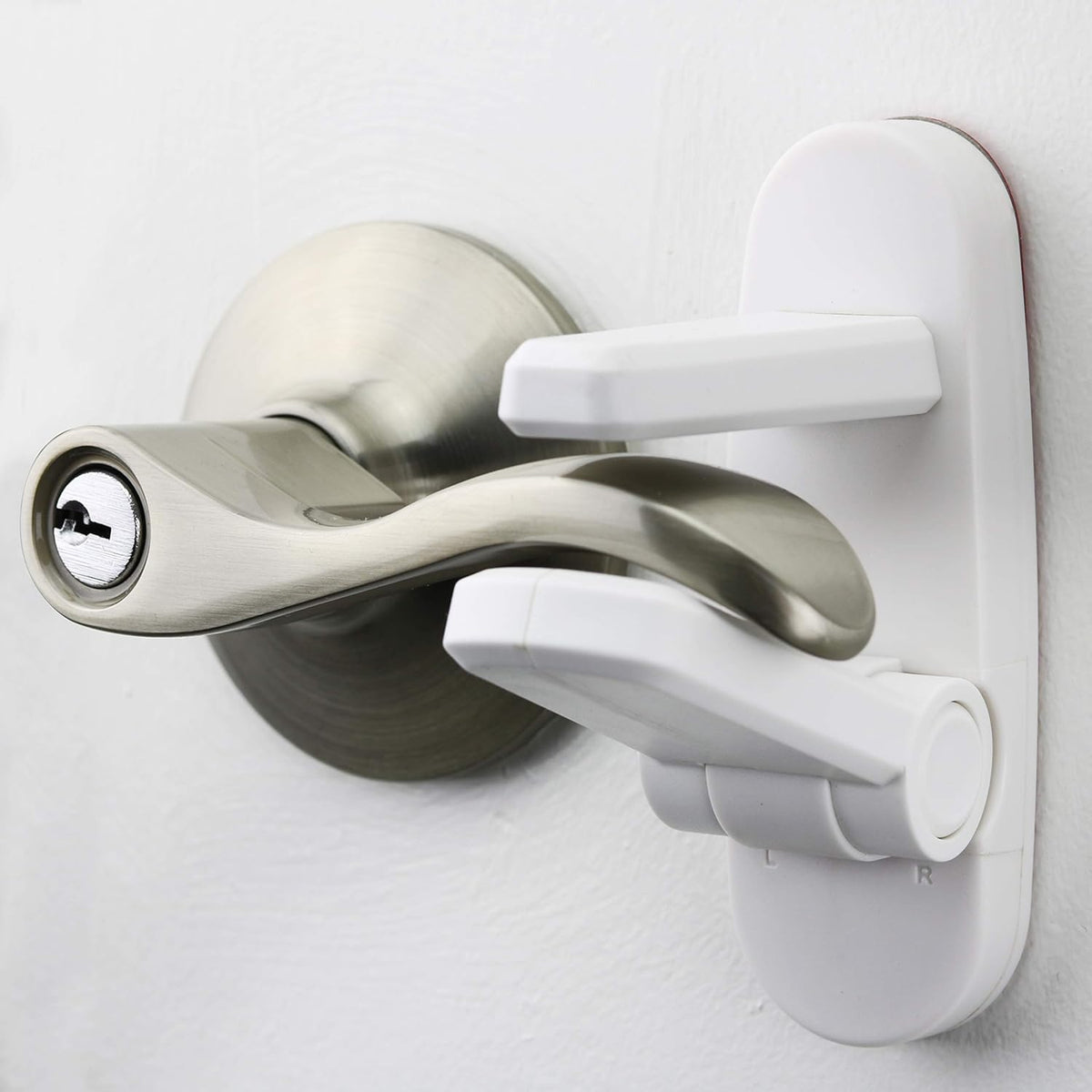 Wappa Baby childproof door lever lock 3 pack front view