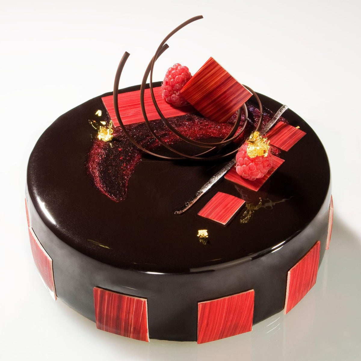 Silikomart 7-Inch Silicone Classic Collection Cake Pan base and rim detail