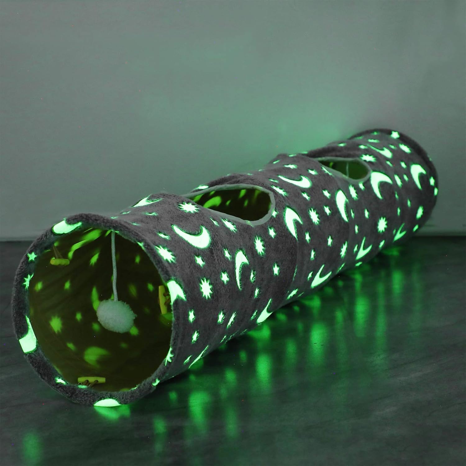 LUCKITTY cat tunnel front view showing the grey moon and star design