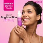 Suroskie Rose Instant Enzyme Face Scrub application demonstration on hand