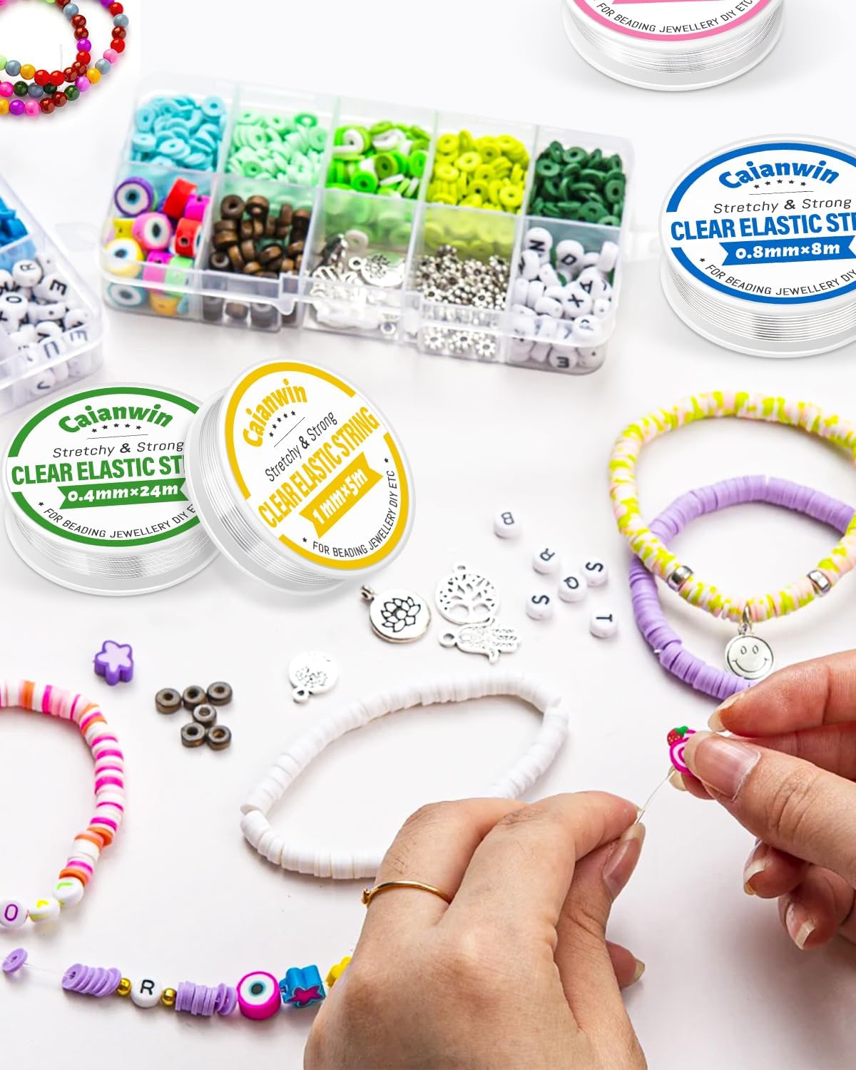 Demonstration of elastic stretch and durability for jewelry making