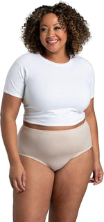 Fruit of the Loom 10 pack breathable panties folded display