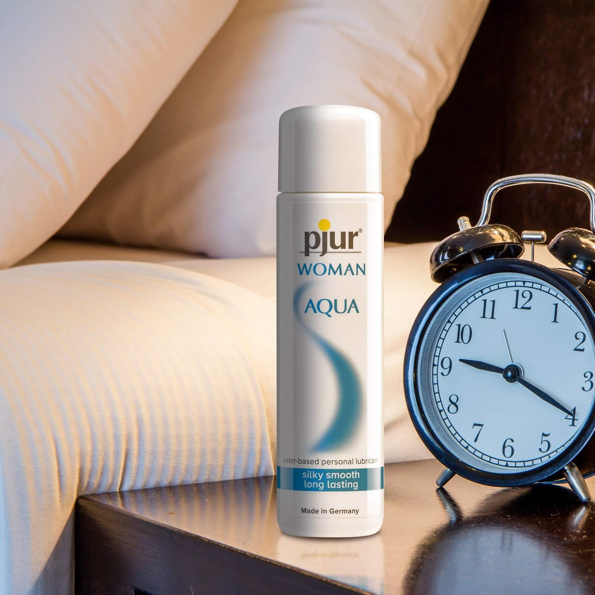 Pjur Woman Aqua 100 ml bottle lifestyle product view