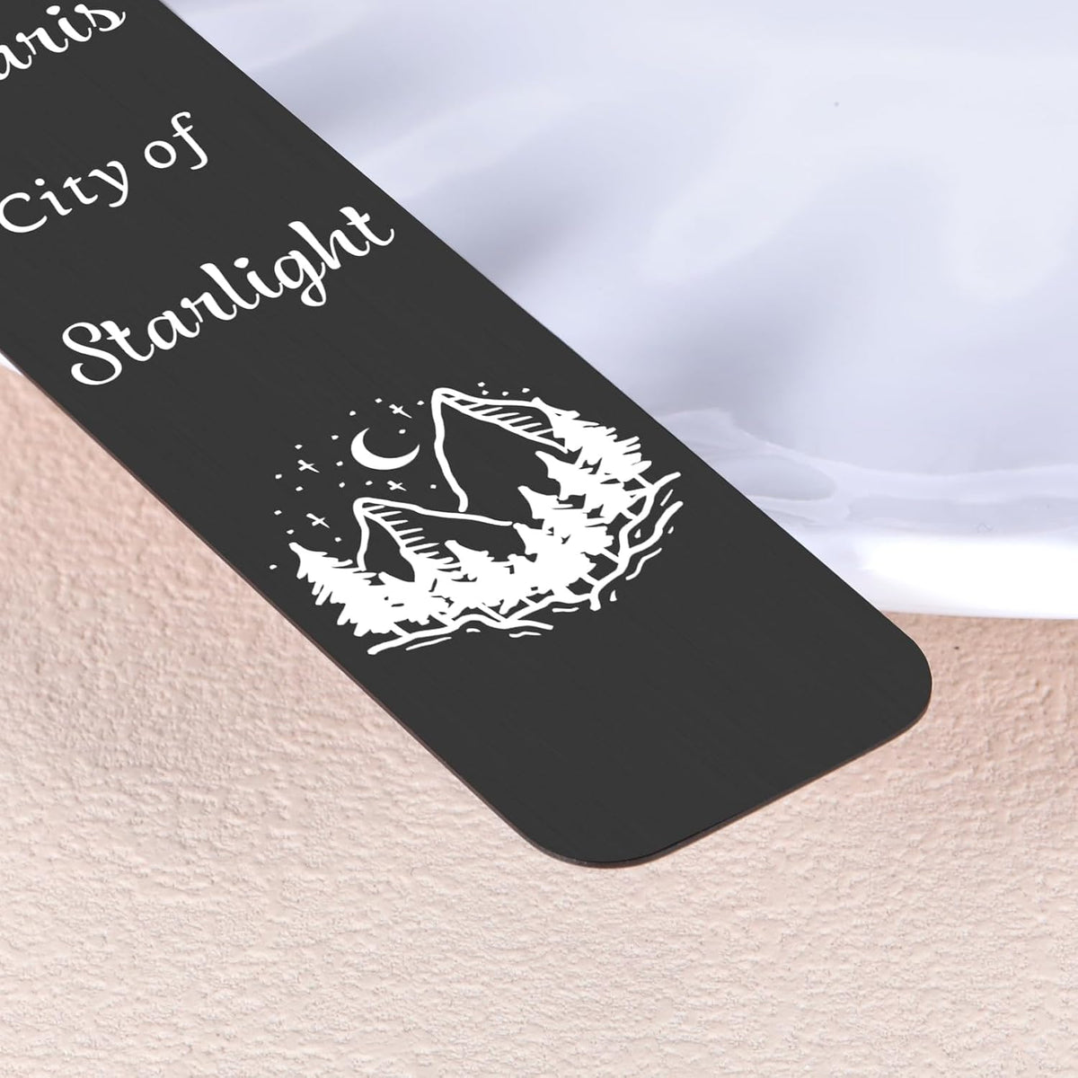 Paginafr bookish merch bookmark showing length and dimensions