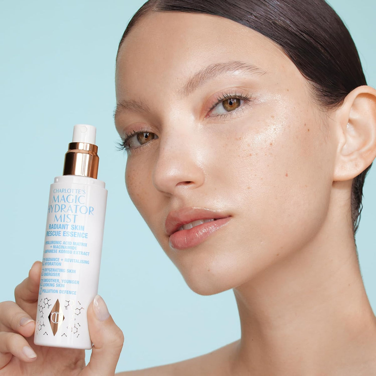 Charlotte Tilbury hydrating spray for instant dewy skin glow