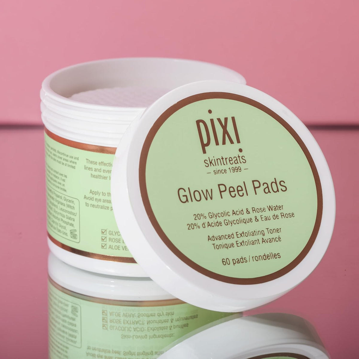 Pixi 20 percent glycolic acid exfoliating pads container top angle look