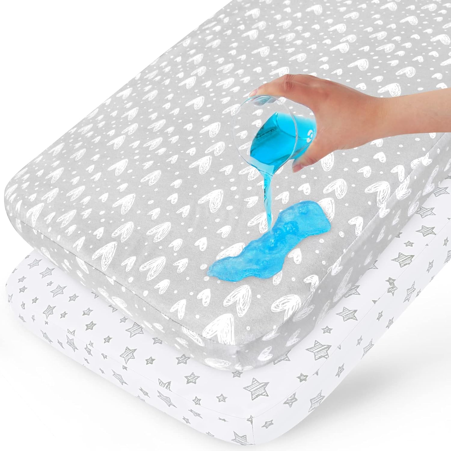 Biloban waterproof bassinet sheets white and grey print front view