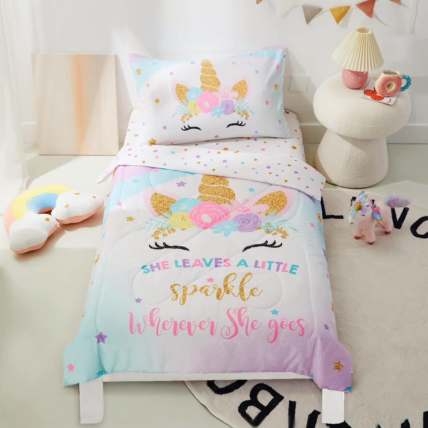 PINNKKU 4-Piece Toddler Bedding Set front view featuring pink unicorn comforter on bed