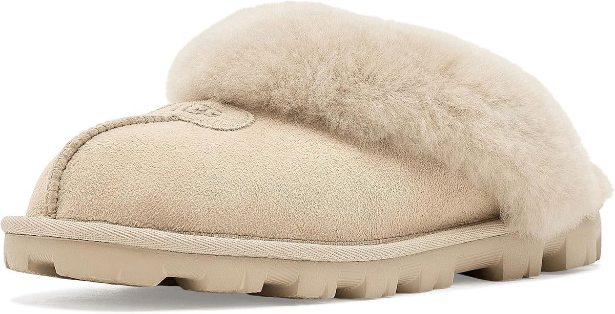 UGG women's coquette slipper interior plush lining close up