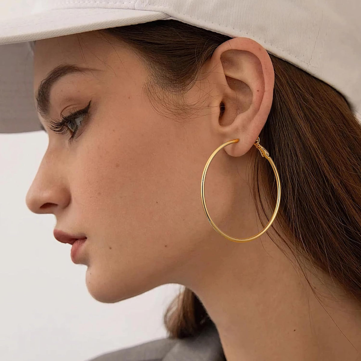 Gacimy hypoallergenic hoop earrings macro shot of secure clasp mechanism
