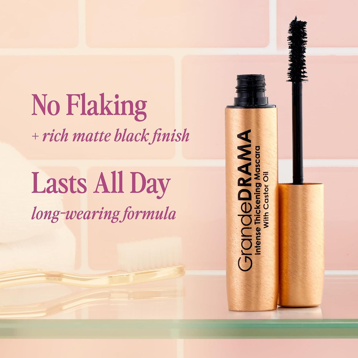 Grande Cosmetics GrandeDRAMA mascara black shade swatch and texture
