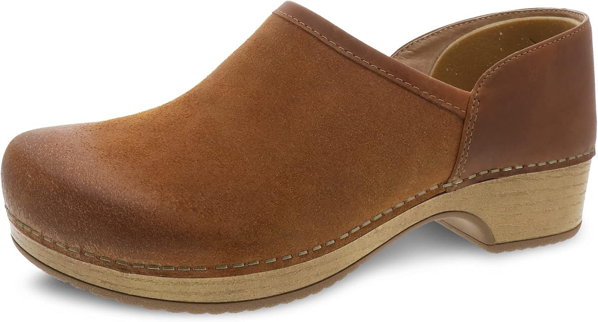 Dansko women brenna clog outsole traction pattern