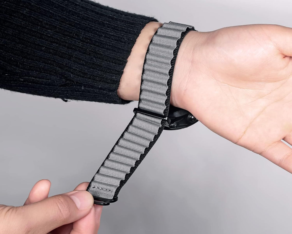 Torbollo compatible Garmin band lifestyle action shot
