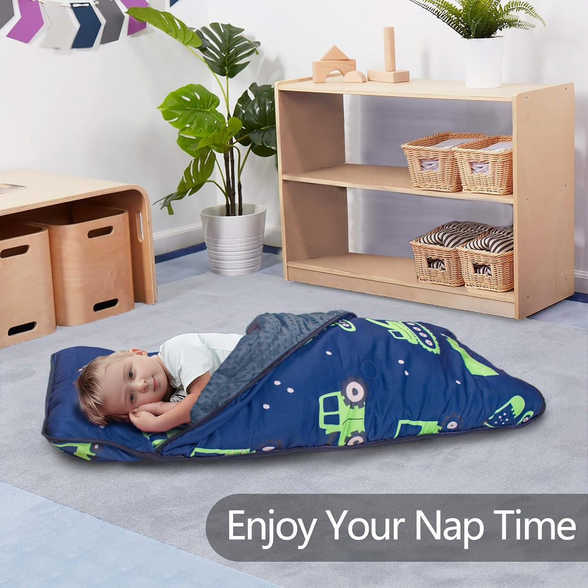 Primlect toddler nap mat with removable pillow detail